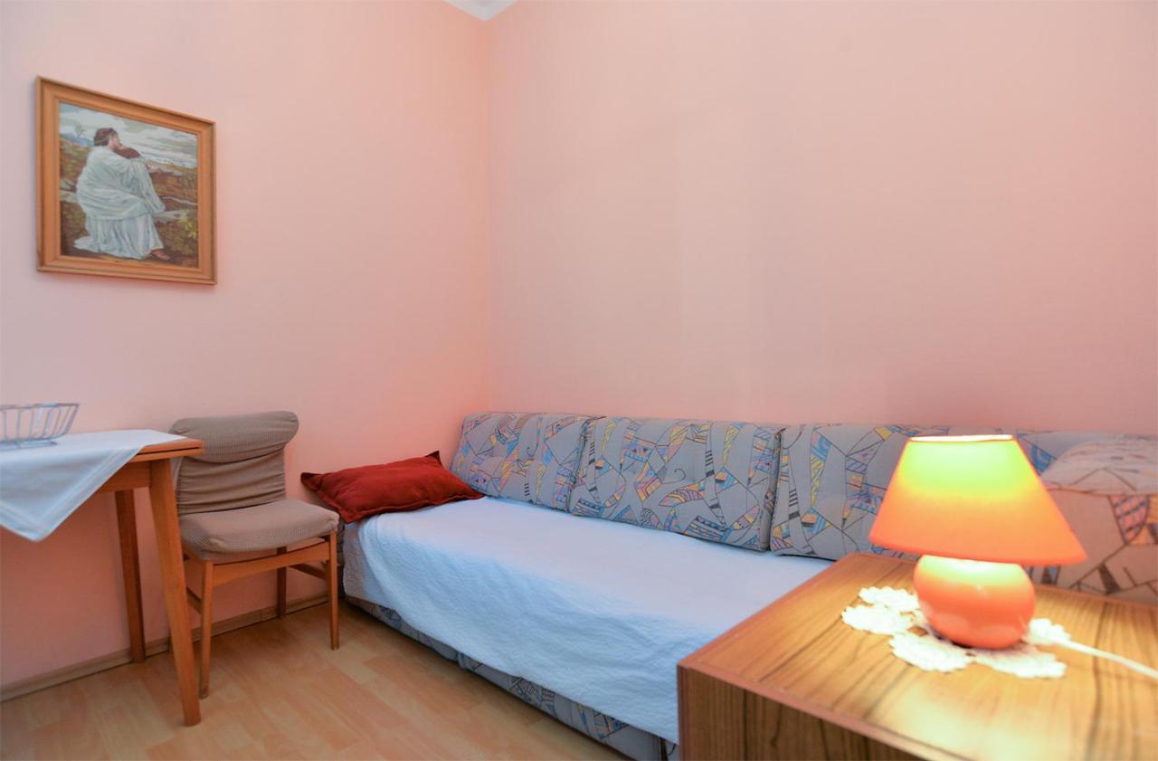 Apartments Jadranka 612 Rabac Exterior photo